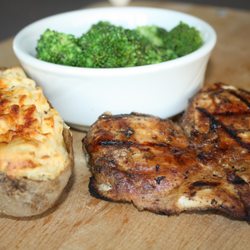 Mulligan's Bar and Grille - Grilled Chicken