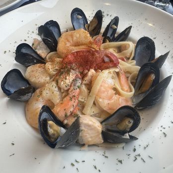 Galyn's - Seafood Fettuccine - Seafood Near Me - Bar Harbor, Maine Galyn's - Seafood Fettuccine - Seafood Near Me - Bar Harbor, Maine