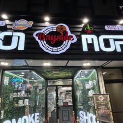 Bayside Smoke Shop - Front