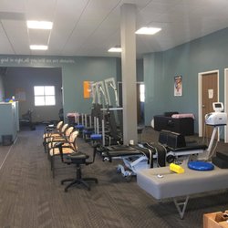 Brusveen Chiropractic Clinic and Therapy - Tractions