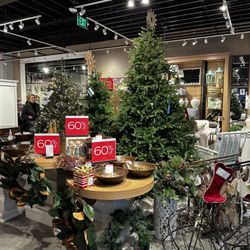 Ballard Designs- Charlotte - Holiday decor sale