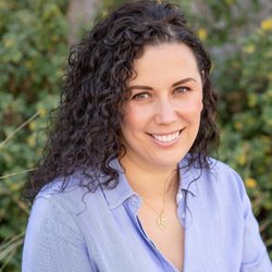 Olga Pernik - Your Next Door Realtor