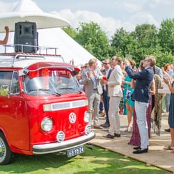 DJ Big Blender - Dj Big Blender ook te huur met één van de drie té gekke gave VW DJ Busjes als DJ Booth!