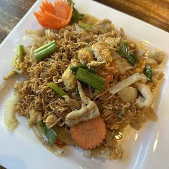 THAI & GO - Thai Near Me - Carmel, Indiana