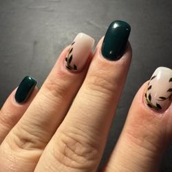 Davi Nails - Acrylic nails with design- 70$
