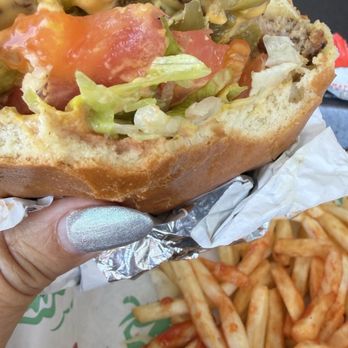 Hatch Corner - Hatch chili cheeseburger with french fries - Ice Cream & Frozen Yogurt Near Me - Hatch, New Mexico