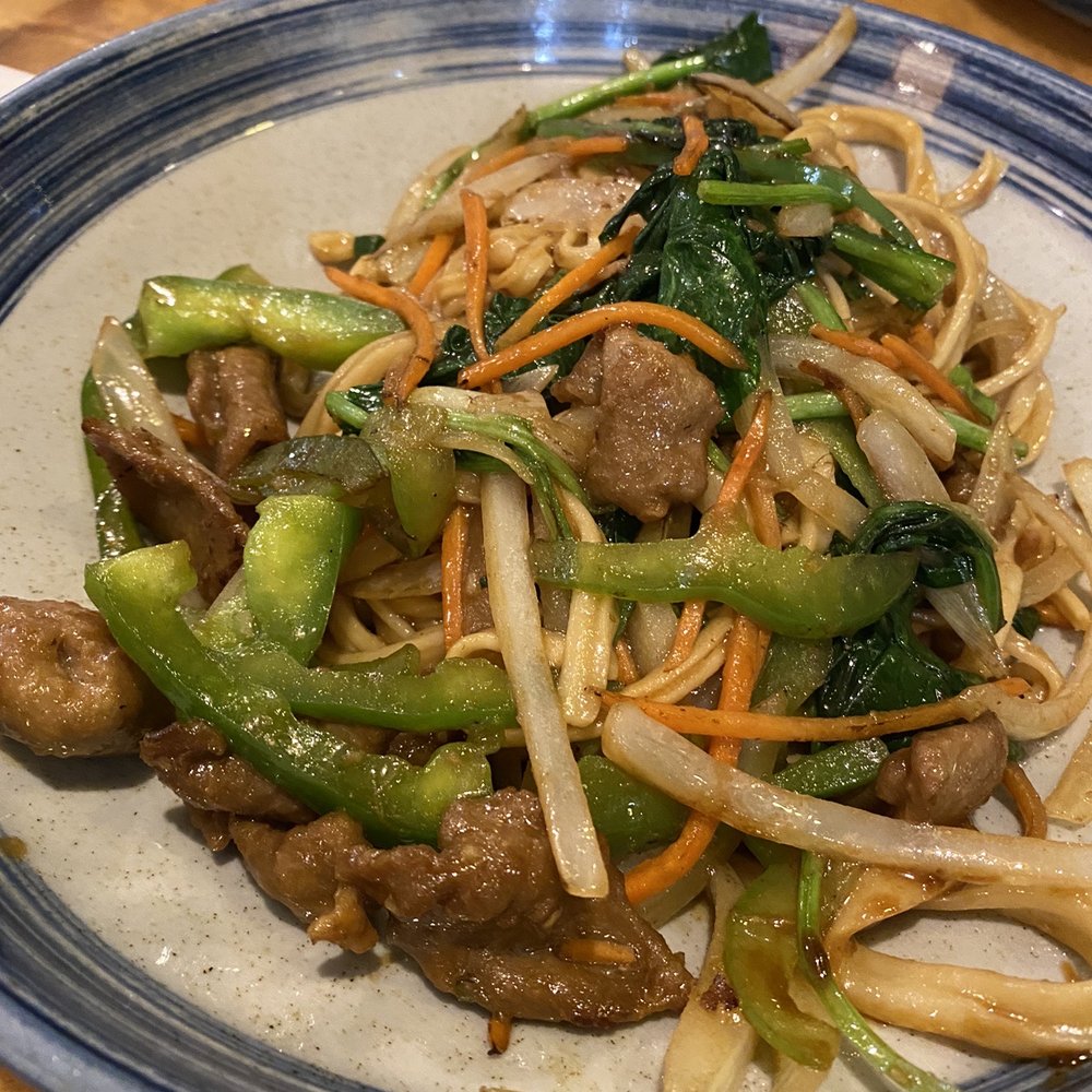 Noodle St - Beef stir fry noodle (triangle cut) - Noodles Near Me - Fullerton, California Noodle St - Beef stir fry noodle (triangle cut) - Noodles Near Me - Fullerton, California