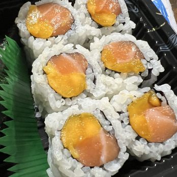 Isshin Sushi - Salmon Mango Roll $9 - Sushi Bars Near Me - New York, New York