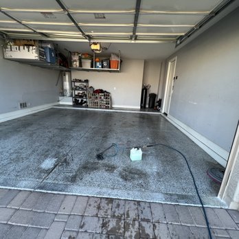 Prestige Floor and Carpet Care - Garage epoxy cleaning before - Carpet Cleaning Near Me - Phoenix, Arizona Prestige Floor and Carpet Care - Garage epoxy cleaning before - Carpet Cleaning Near Me - Phoenix, Arizona