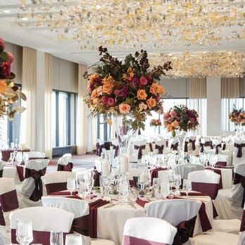 Jaclyn Michelle Events - Pinnacle Club at the Grand Hyatt. Photo by Zorn Photography and flowers by Cori Cook Floral Design. - Wedding Planning Near Me Jaclyn Michelle Events - Pinnacle Club at the Grand Hyatt. Photo by Zorn Photography and flowers by Cori Cook Floral Design. - Wedding Planning Near Me