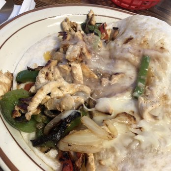 Fiesta Brava Mexican Restaurant - Inside of a chicken fajita quesadilla - Mexican Near Me - Broken Bow, Nebraska Fiesta Brava Mexican Restaurant - Inside of a chicken fajita quesadilla - Mexican Near Me - Broken Bow, Nebraska