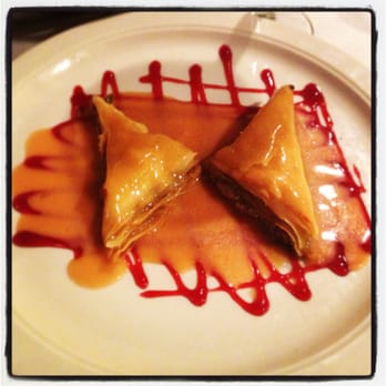 Demera - Baklava - Ethiopian Near Me - Chicago, Illinois