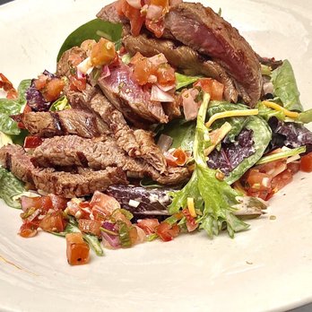 Central Bar + Restaurant - Steak Salad - American Near Me - Bellevue, Washington