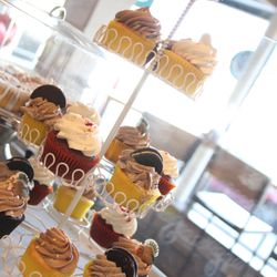 The Sweet Life Bakeshop