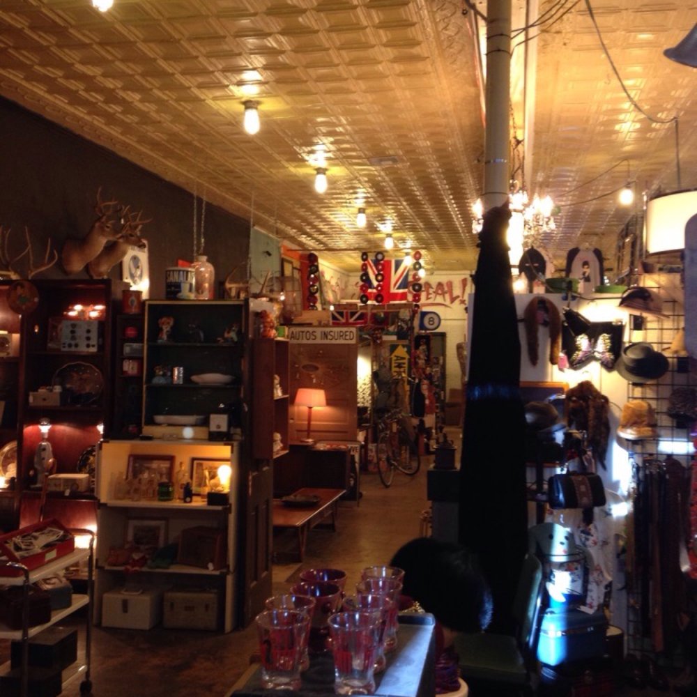 Dolly Python - Used, Vintage & Consignment Near Me - Dallas, Texas