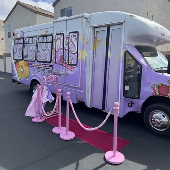 Kuties & Kupcakes Mobile Party Bus - Bus view - Party Bus Rentals Near Me Kuties & Kupcakes Mobile Party Bus - Bus view - Party Bus Rentals Near Me