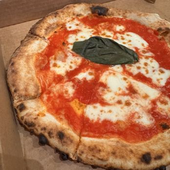 Eataly - Margherita pizza from Rossopomodoro - Italian Near Me - Las Vegas, Nevada Eataly - Margherita pizza from Rossopomodoro - Italian Near Me - Las Vegas, Nevada