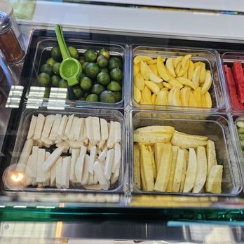La Michoacana Classic - Fruit Selection for Fruit Cups - Ice Cream & Frozen Yogurt Near Me - Lakewood, Washington La Michoacana Classic - Fruit Selection for Fruit Cups - Ice Cream & Frozen Yogurt Near Me - Lakewood, Washington