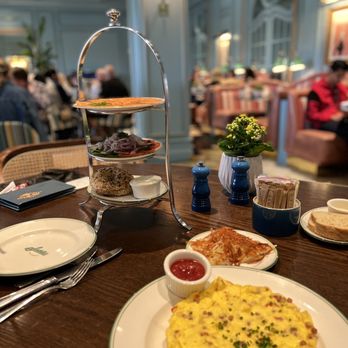 Sadelle's - House Salmon with Bagel and Western Omelette. - Breakfast & Brunch Near Me - Las Vegas, Nevada