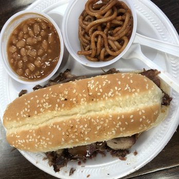 Cozy Corner Restaurant - Barbeque Near Me - Memphis, Tennessee
