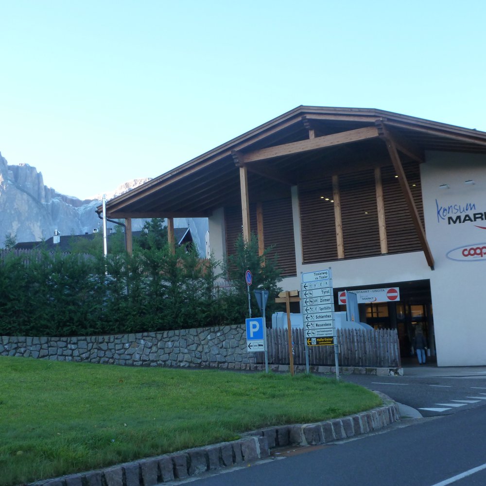 THE BEST 10 FARMERS MARKET near AGORDO, BELLUNO, ITALY - Updated 2025 -  Hours - Yelp, image size:1000x1000