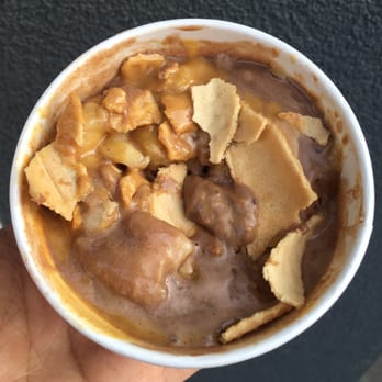 Shake Shack Forest Hills - Austin Street Treat Concrete ($5) - Burgers Near Me - Forest Hills, New York