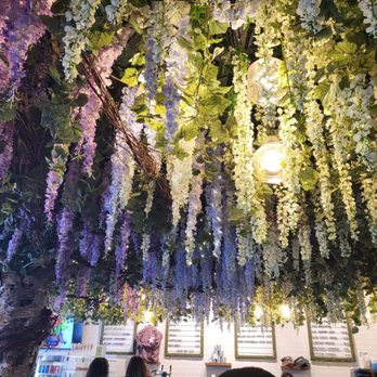 Sugar Tree Cafe - Beautiful decor - Cafes Near Me - Nutley, New Jersey
