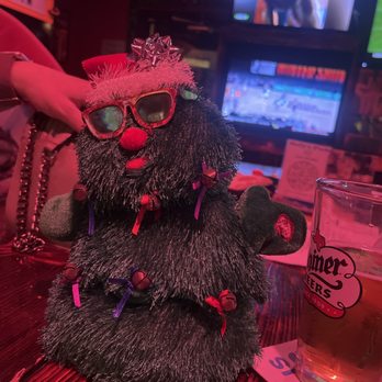 Molly's Pub - Sad Christmas dreams. - Pubs Near Me - Kingwood, Texas