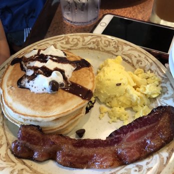 Another Broken Egg Cafe - Kids Chocolate Chip Pancakes - Cafes Near Me - Atlanta, Georgia