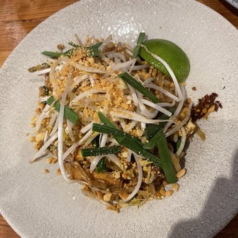 Maenam - Vegetarian pad thai (made vegan) - Thai Near Me - Vancouver, British Columbia