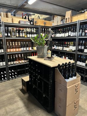 Hidden Track Bottle Shop & Wine Bar (Uptown) by null