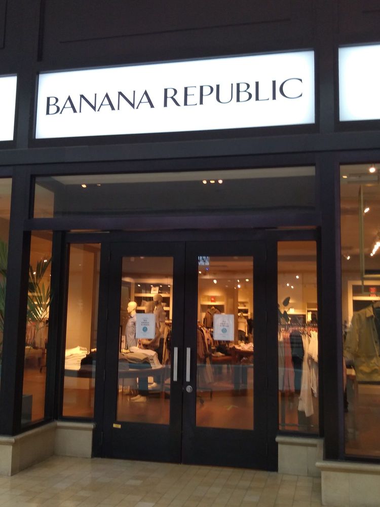 Banana Republic Logo