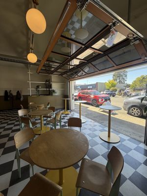 Pop Pop Bottle Shop by null