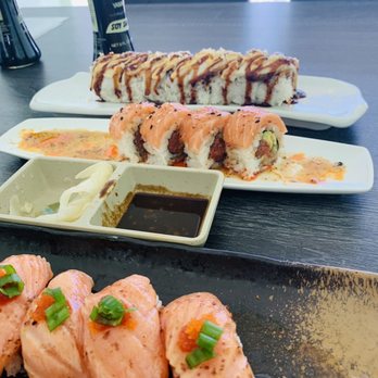 Sushi Plus - Sushi Bars Near Me - Helendale, California Sushi Plus - Sushi Bars Near Me - Helendale, California