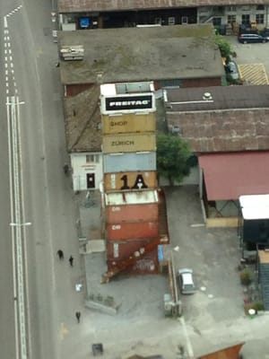 FREITAG Flagship Store Zürich by null