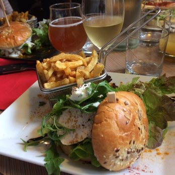 Frenchy's Burger - Burgers Near Me - Tours, 37