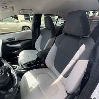 Desert Mobile Auto Accessories - before pic, oem seats. - Auto Upholstery Near Me - Henderson, Nevada Desert Mobile Auto Accessories - before pic, oem seats. - Auto Upholstery Near Me - Henderson, Nevada
