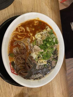 Hakata Gensuke Tonkotsu Ramen by null
