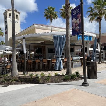 Orlando Vineland Premium Outlets - Shopping Centers Near Me - Orlando, Florida Orlando Vineland Premium Outlets - Shopping Centers Near Me - Orlando, Florida