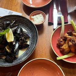 Mussels, chicken wings