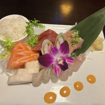 Chikurin - 20 Pieces Sashimi Deluxe - Japanese Near Me - New York, New York Chikurin - 20 Pieces Sashimi Deluxe - Japanese Near Me - New York, New York