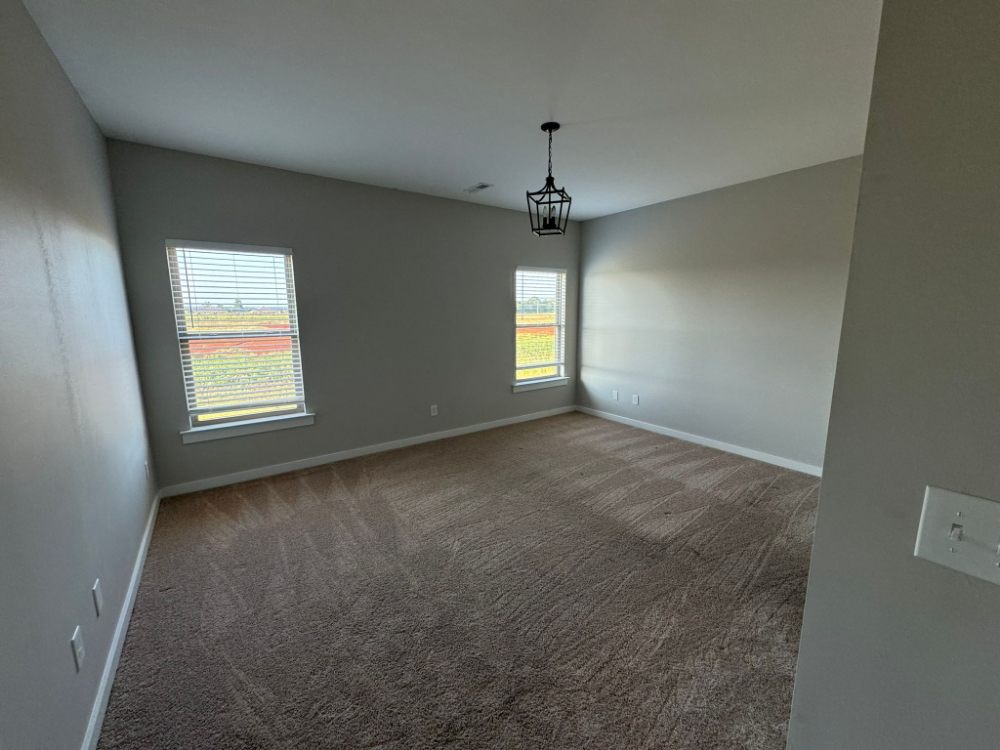 Slide of Aldana Tiles Construccion