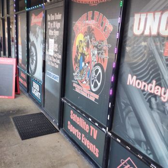 Uncle Fats Tavern - Burgers Near Me - Temple Terrace, Florida