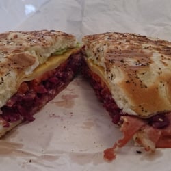 Bügelski - Cheesy Pastrami