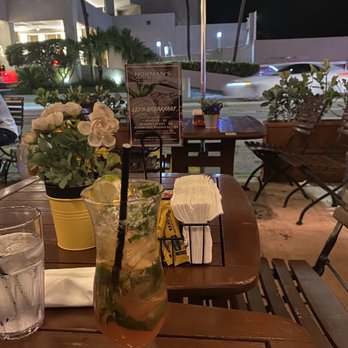 Norman's Tavern - Pomegranate  mojito - American Near Me - Miami Beach, Florida
