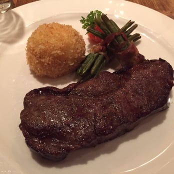 Wielandstuben - Rumpsteak und Bohnen mit Speck - International Near Me - Hamm, NW Wielandstuben - Rumpsteak und Bohnen mit Speck - International Near Me - Hamm, NW