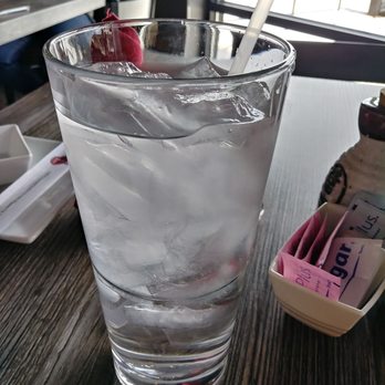Aki Sushi - Big glasses of water. Huge plus for me! - Sushi Bars Near Me - El Paso, Texas Aki Sushi - Big glasses of water. Huge plus for me! - Sushi Bars Near Me - El Paso, Texas