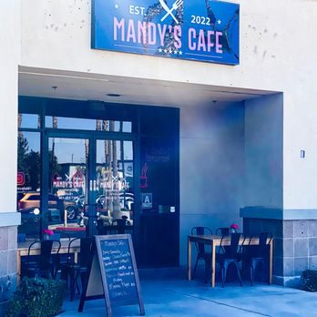 Mandys Cafe - Storefront - Breakfast & Brunch Near Me - Bakersfield, California