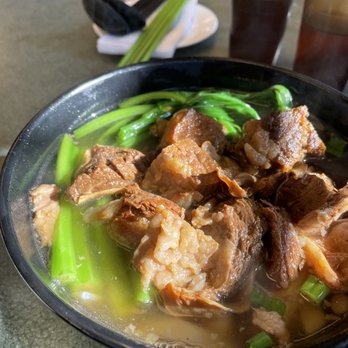 Tsui Wah - Braised beef and beef tender flat noodle 5/5 - Chinese Near Me - Scarborough, Ontario Tsui Wah - Braised beef and beef tender flat noodle 5/5 - Chinese Near Me - Scarborough, Ontario