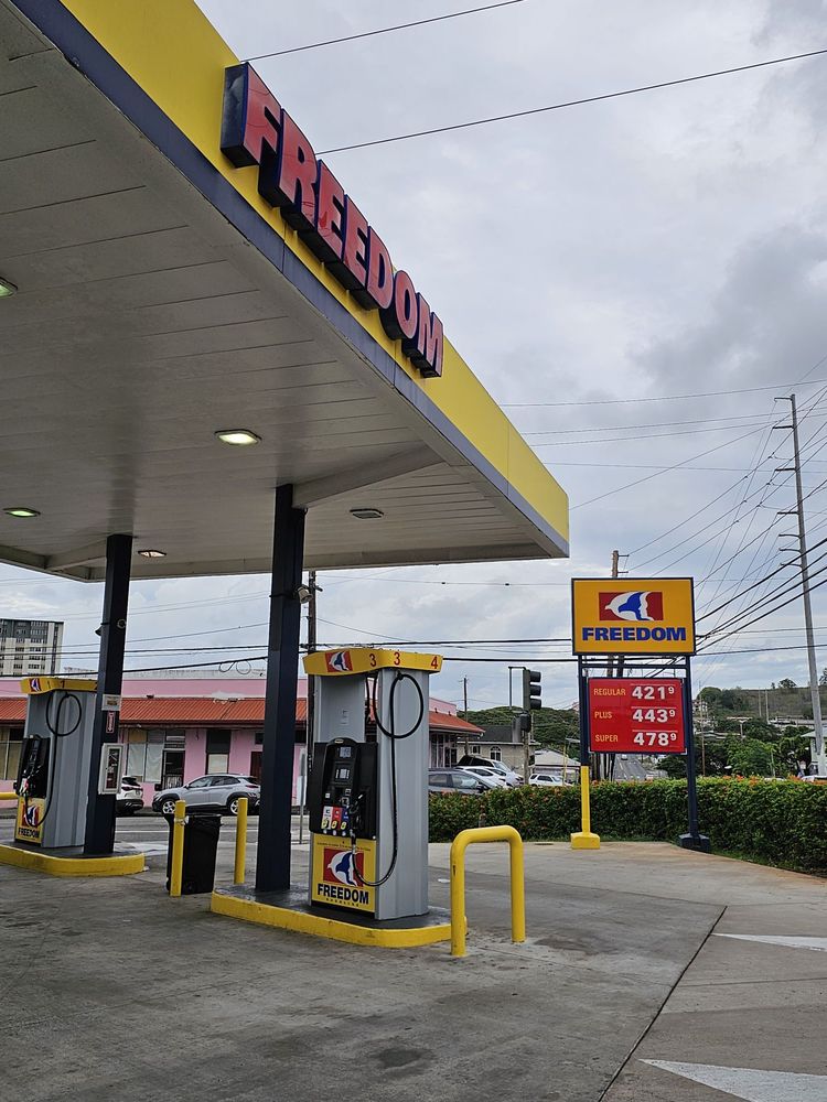 FREEDOM GASOLINE Updated October 2024 19 Photos & 11 Reviews 2011
